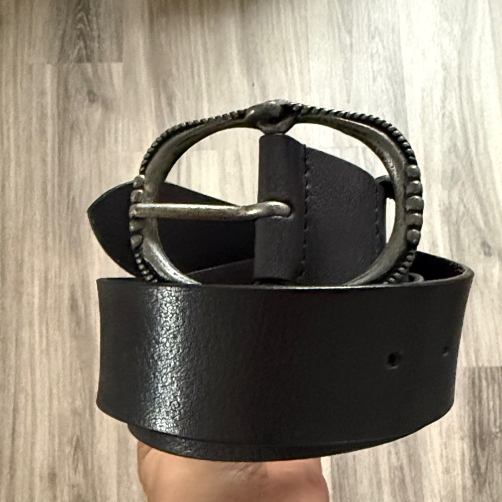 Free People Black Leather Belt with Silver Buckle M/L Wide Casual - Picture 1 of 5